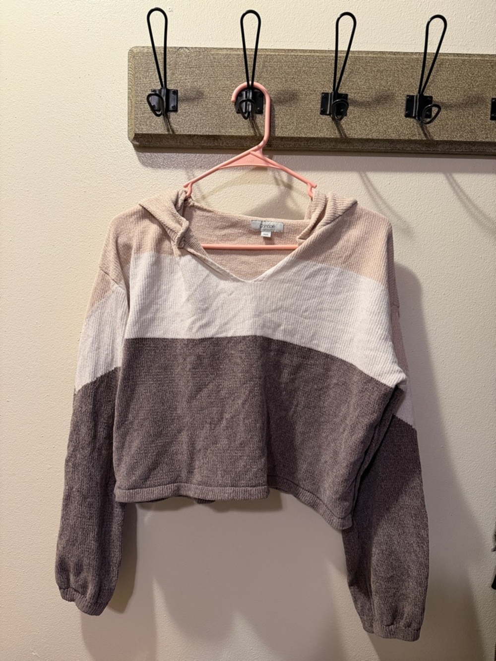 Three-Tone Cropped Hooded Sweatshirt - Blush, Cream & Taupe